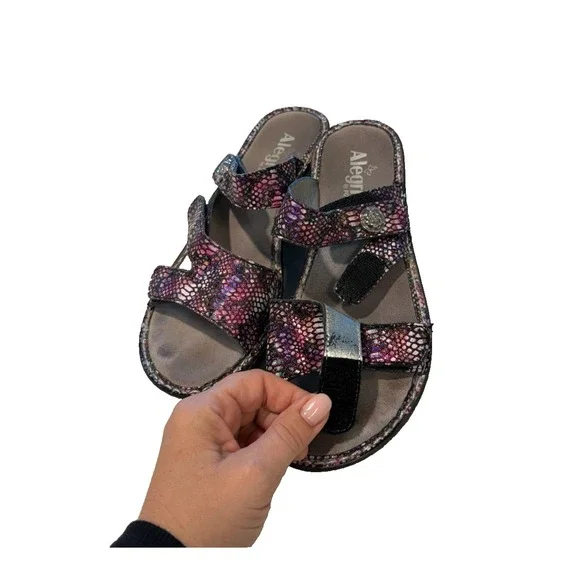 Alegria Women's Sandals 38 US‎ 8 Purple Black Wedge Comfort Adjustable Straps - Picture 2 of 9